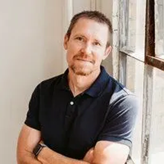 Dr. Gregory Essig